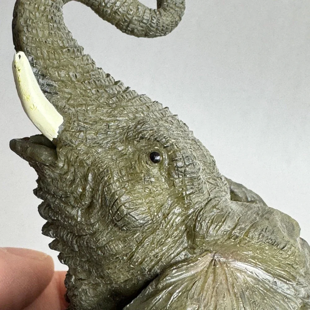 Realistic African Elephant Toy Figurine Detailed‎ Textured Tusked Animal